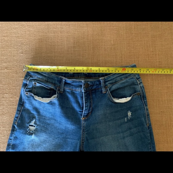 GAPKIDS  GIRLS JEANS - Picture 14 of 15